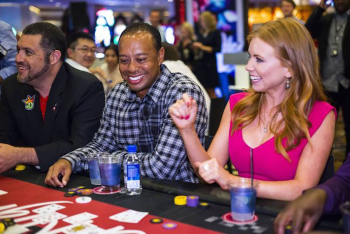 Celebrities that are Addicted to Gambling - Tiger Woods